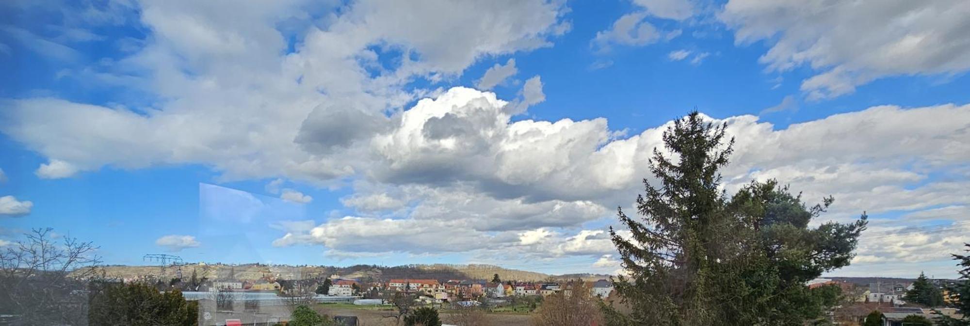 Sehr Schoenes Und Grosses Haus In Dresden - Partys Und Andere Feierlichkeiten Sind Wegen Eventueller Laermbelaestigung Nicht Gestattet Zewnętrze zdjęcie