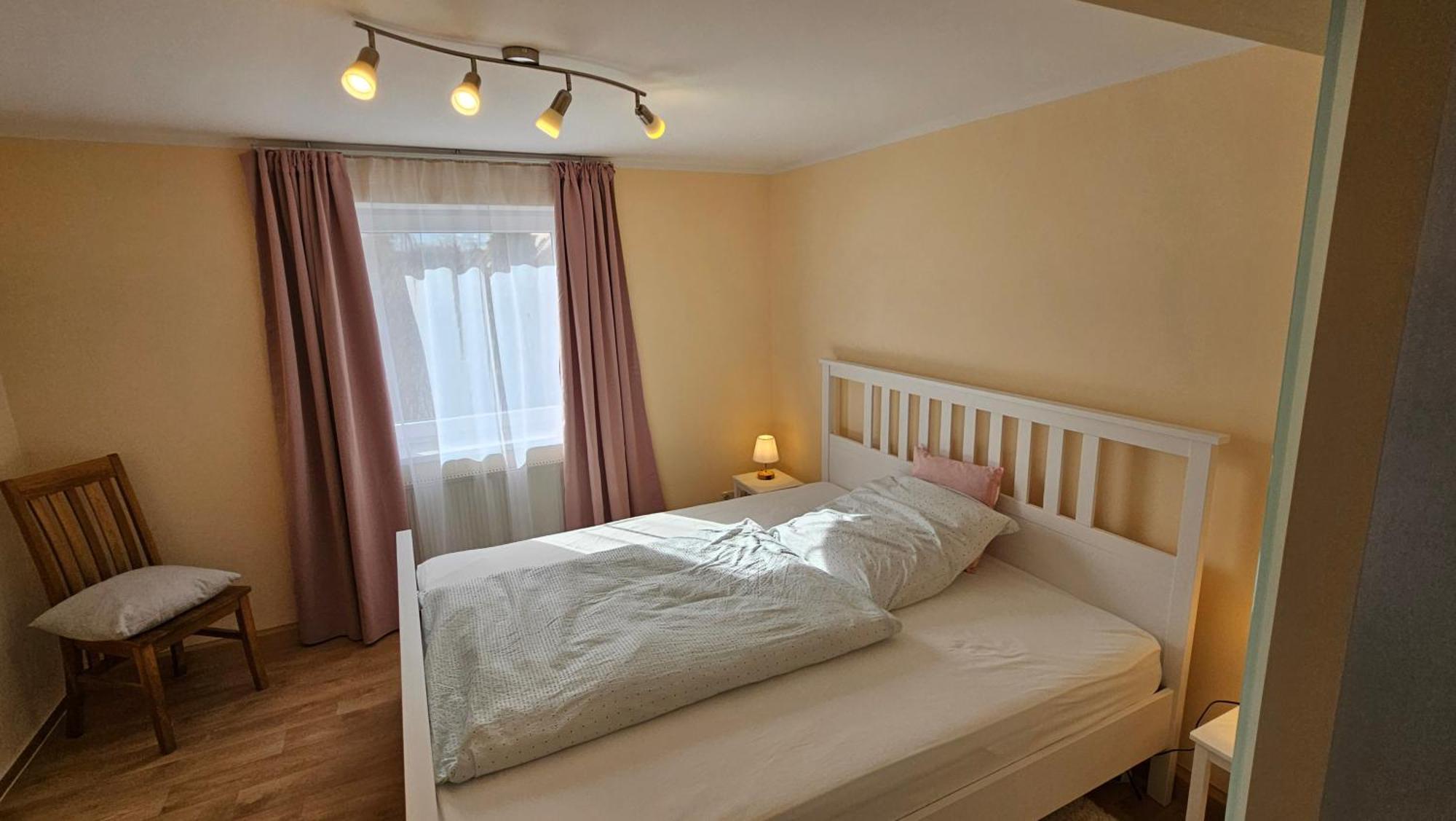 Sehr Schoenes Und Grosses Haus In Dresden - Partys Und Andere Feierlichkeiten Sind Wegen Eventueller Laermbelaestigung Nicht Gestattet Zewnętrze zdjęcie